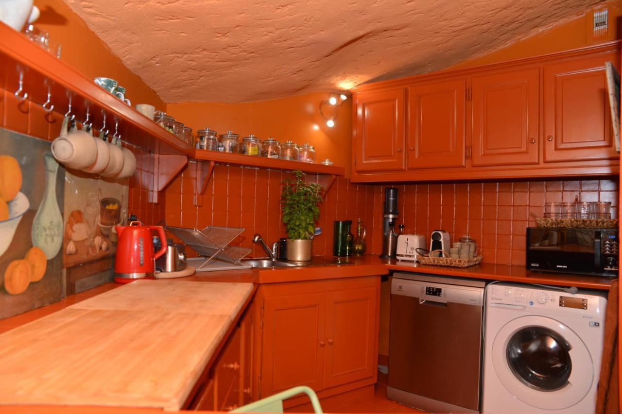 Ferienwohnung La Barbella Lourmarin Exterior foto